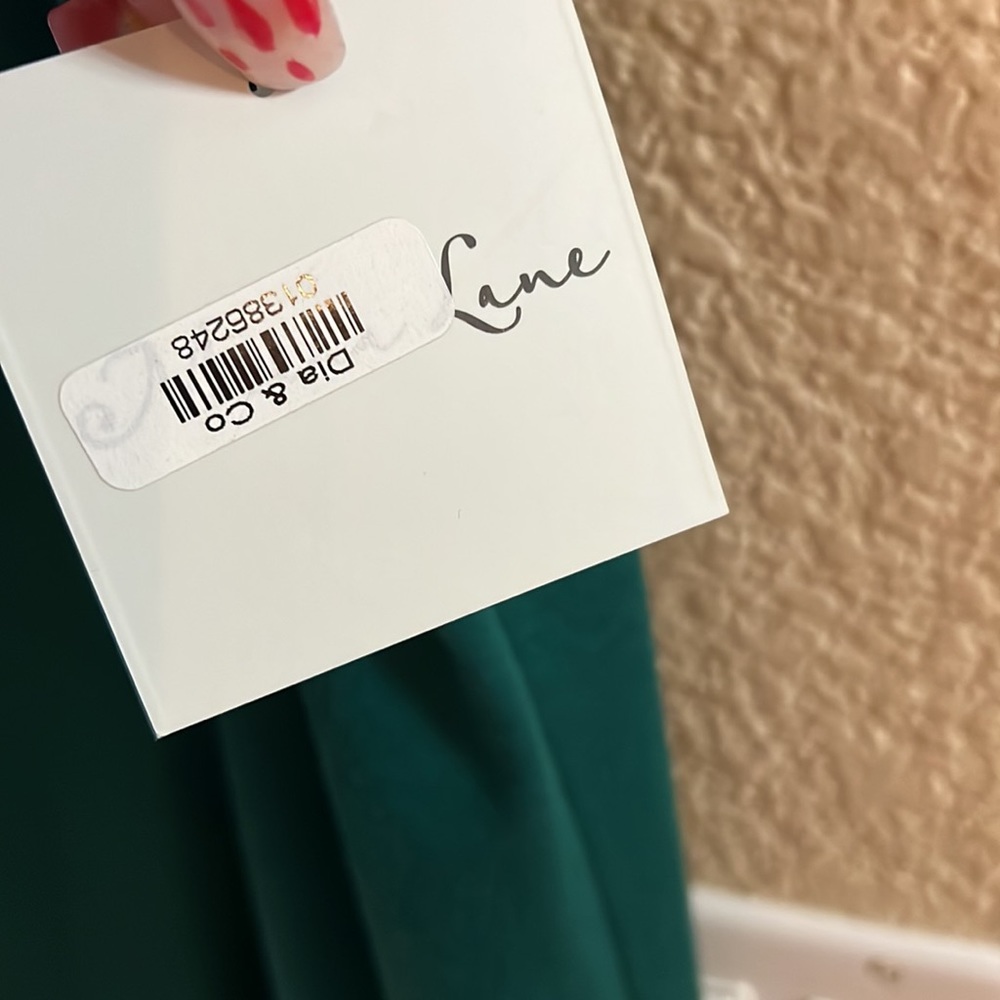 Meera Lane sleeveless A line midi - Picture 2 of 4